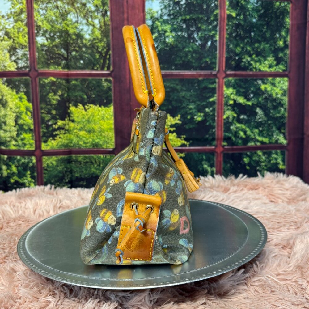 DOONEY & BOURKE🐝 RETRO 🐝BUMBLE BEE SHOULDER BAG - Picture 14 of 16